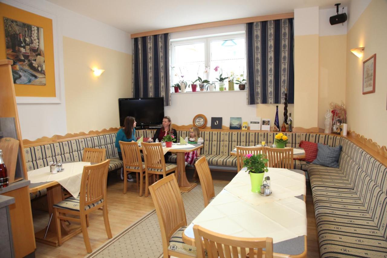 Hotel & Fruehstueckspension Raabtal Feldbach  Buitenkant foto