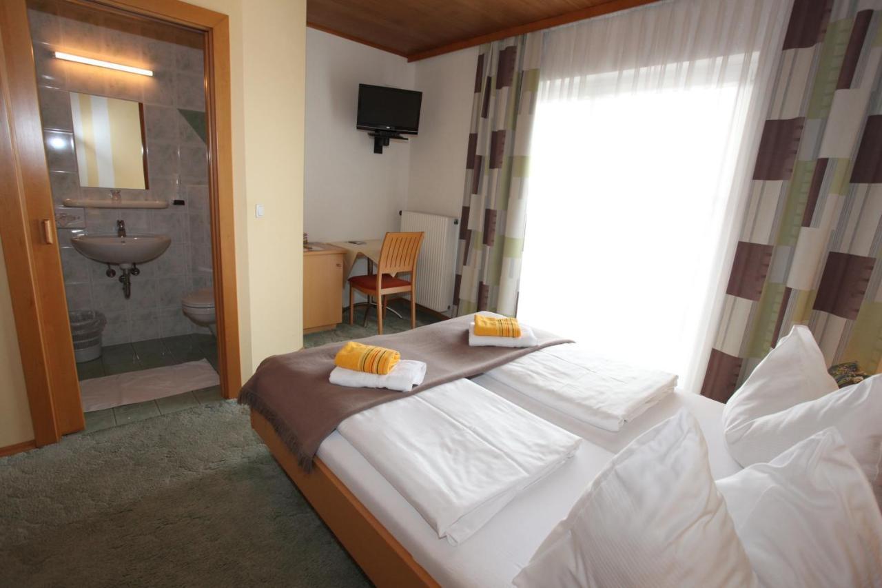 Hotel & Fruehstueckspension Raabtal Feldbach  Buitenkant foto