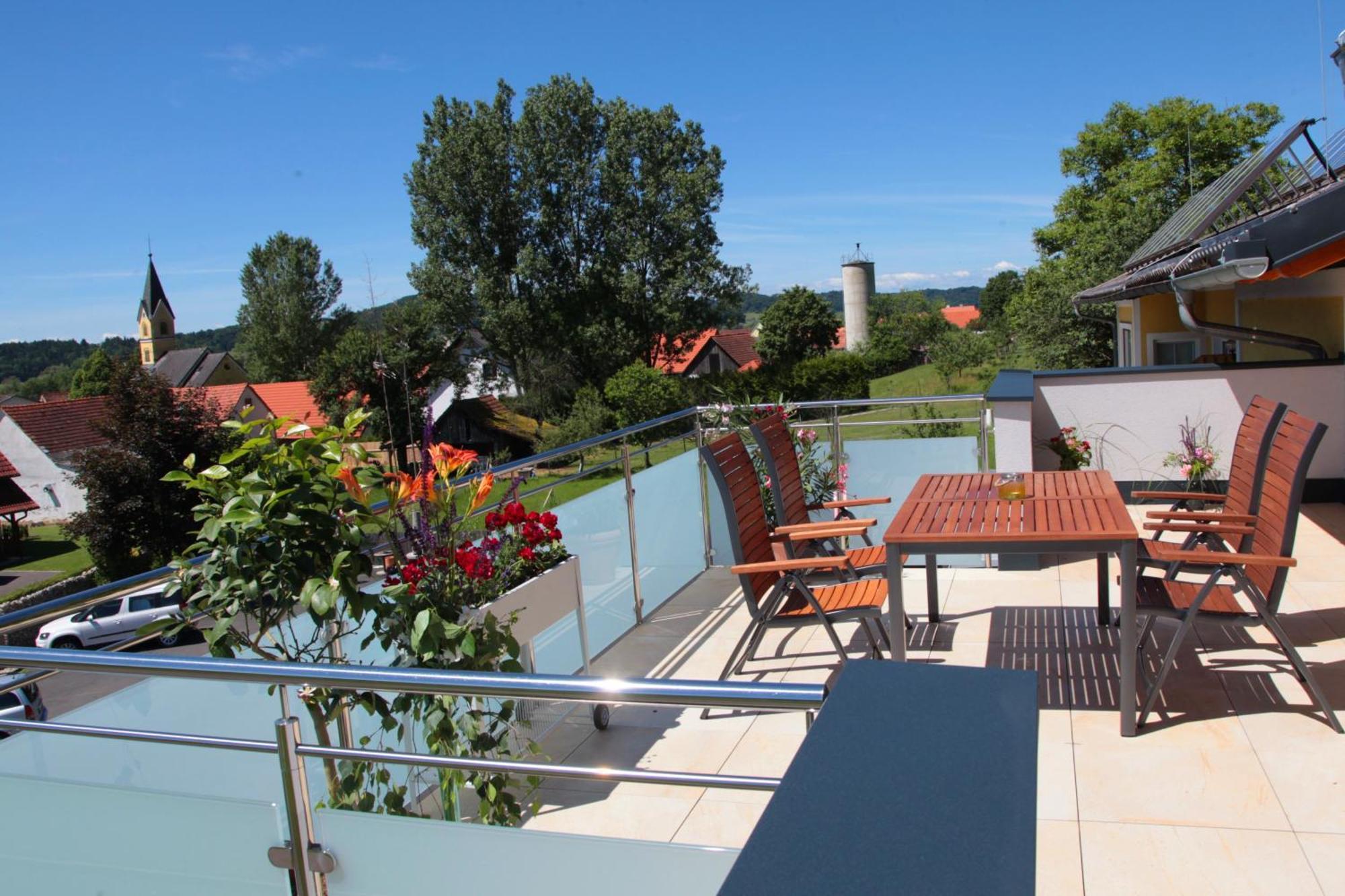Hotel & Fruehstueckspension Raabtal Feldbach  Buitenkant foto